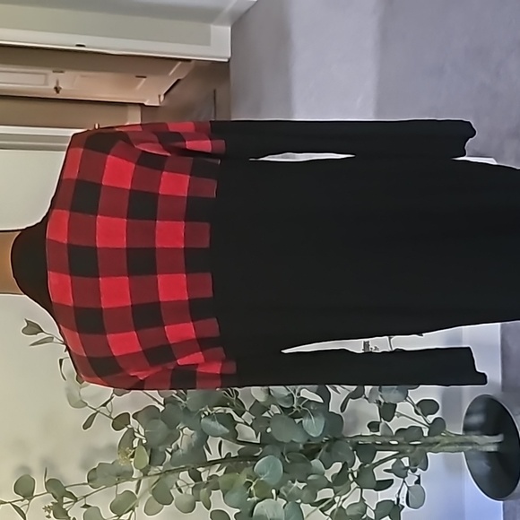 MAGIC FIT - Long black cardigan size medium - Picture 3 of 5